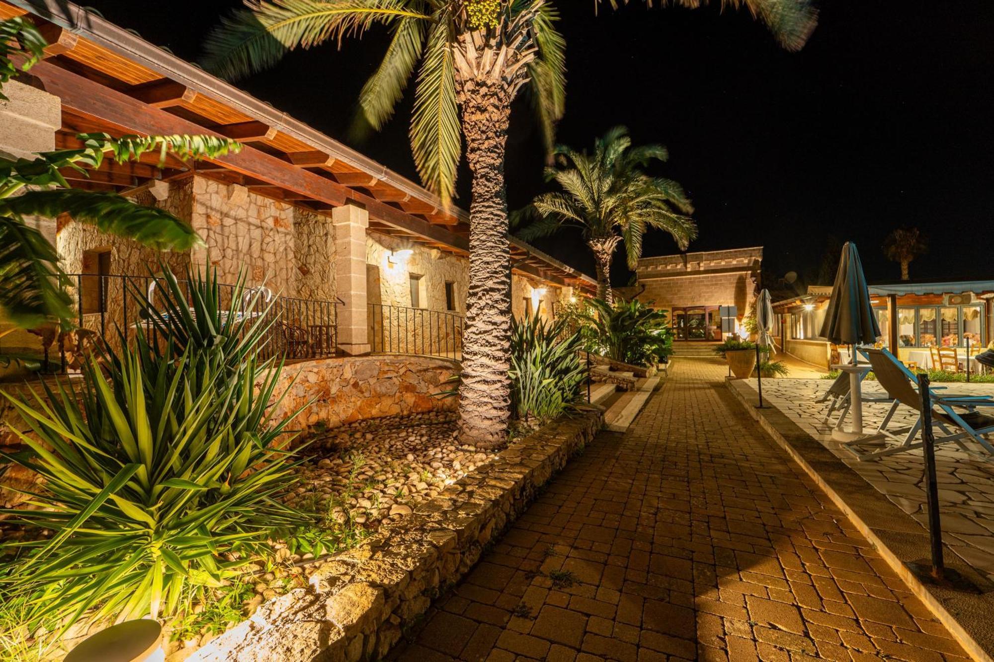 Hotel Masseria Le Pajare 普雷西切 外观 照片