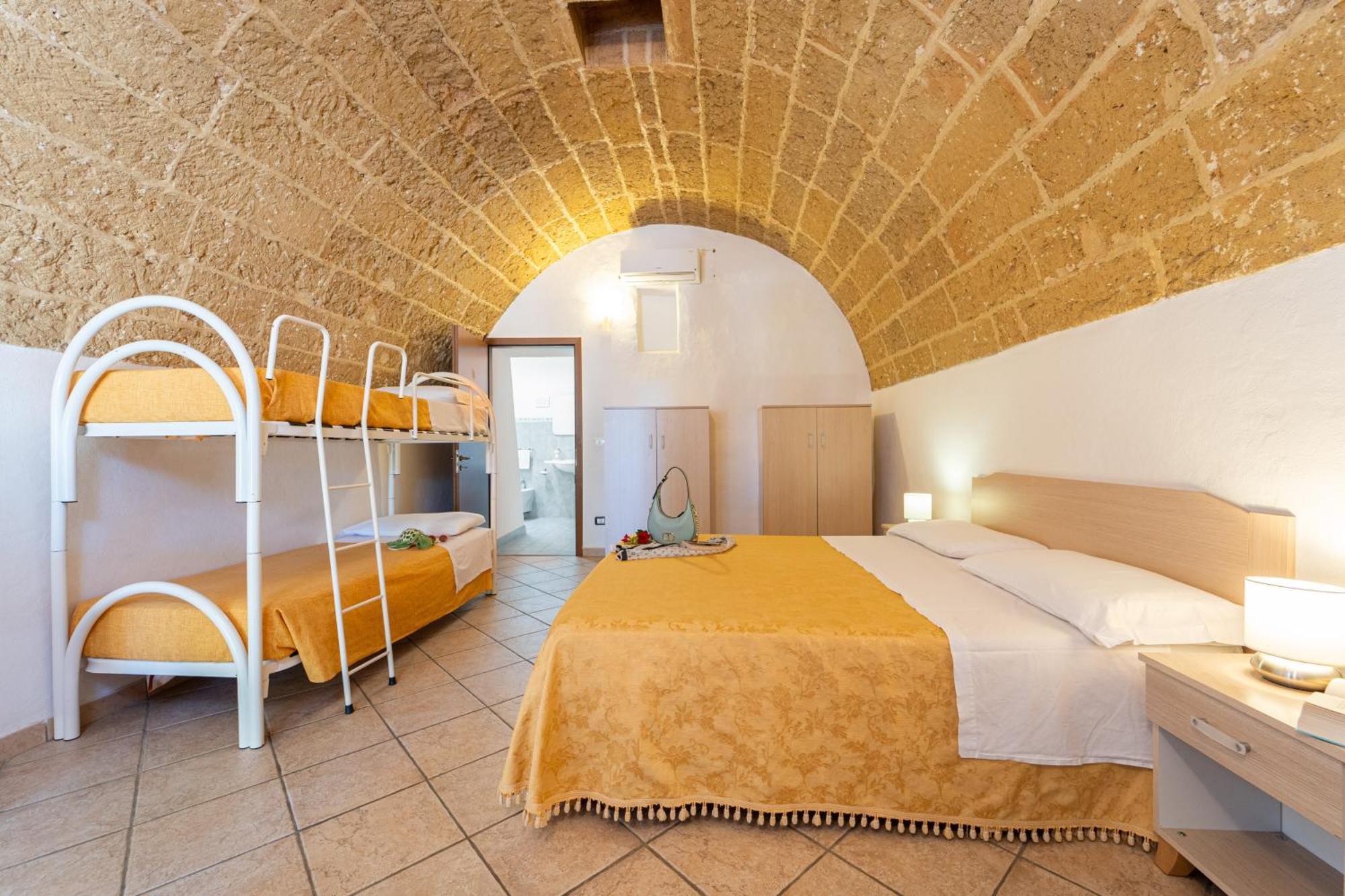Hotel Masseria Le Pajare 普雷西切 外观 照片