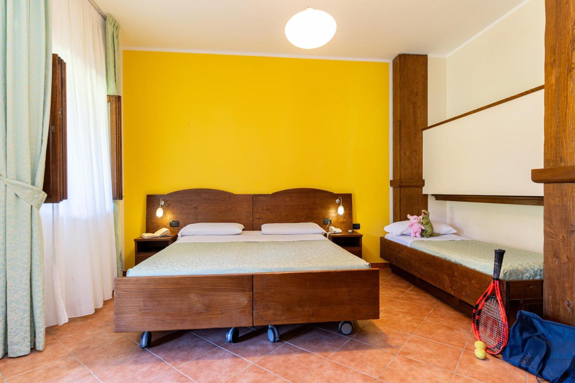 Hotel Masseria Le Pajare 普雷西切 外观 照片